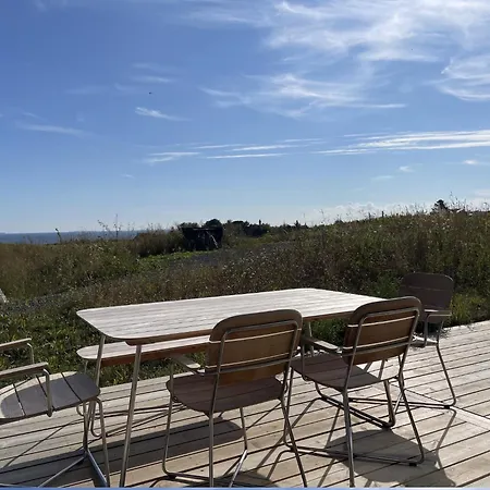 Lovely On The Rosnaes Coast Hébergement de vacances